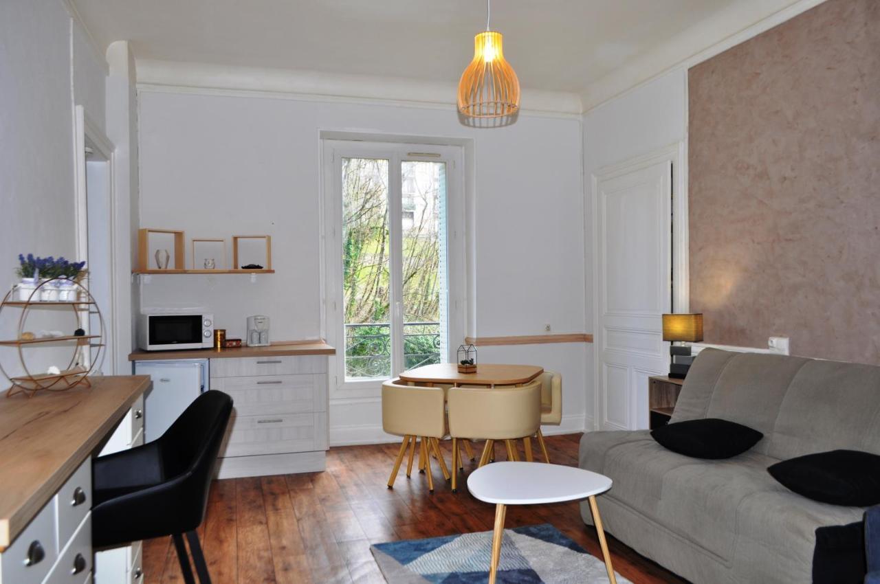 Charme Et Tranquillite, Dans Residence Avec Piscine, L'Aparte - Sejouraix Aix-les-Bains Exteriör bild