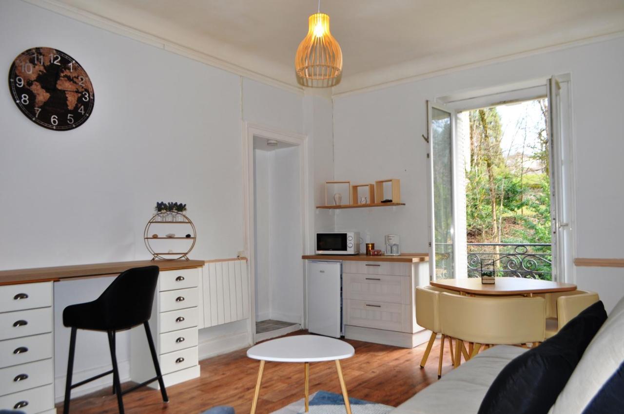 Charme Et Tranquillite, Dans Residence Avec Piscine, L'Aparte - Sejouraix Aix-les-Bains Exteriör bild